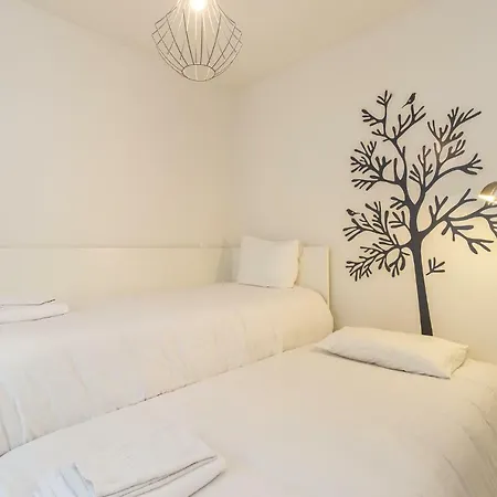 Apartment Martim Moniz - Tram 28 Lisbon Exterior photo